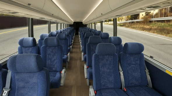 st charles 28 passenger minibus